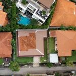 The Job of a Real Estate Agent