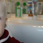 4 Top Tips to Brush Baby's Teeth