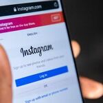 Instagram Sold Me Pillow Slides. Ugly Pool Shoes Are Coming for You, Too