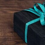 Dating Profiles for Generic Holiday Gifts