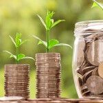 Mother's Day Tips for Teaching Your Kids about Money