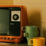 LYNDA HIRSCH ON TELEVISION -- GOSSIP