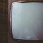 LYNDA HIRSCH ON TELEVISION -- GOSSIP