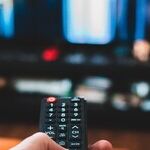 LYNDA HIRSCH ON TELEVISION -- GOSSIP