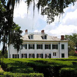 Roots Run Deep in New Orleans Plantation Country