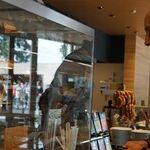 Customer Service Job Overwhelms Young Employees