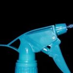 How to Make Your Own Homemade Glass Cleaner and Why You Should