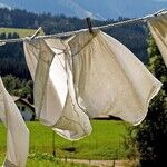 An Amazing Solution for Dingy, Gray Laundry