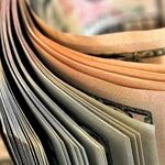 Should You Lend Money to Family and Friends? Read This First