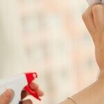 Once You Use This DIY Glass and Mirror Cleaner, You Will Never Look Back