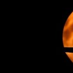 Lunar Split