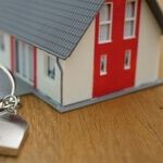 Politicians Make Things Worse