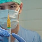 Pregnant Women: Beware of COVID Shots