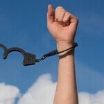 Tackling 'Very Unfair' Drug Penalties Could Help Trump Win: If He Wants Voters to Take Him Seriously, He Should Stop Pretending the Problem Has Been Solved