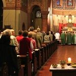 Don't Let the Pandemic Kill Religious Freedom: COVID-19 Control Measures Violate the First Amendment When They Arbitrarily Favor Secular Conduct