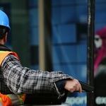 Mike Rowe Scholarship Highlights the Lost Virtues of Hard Work and Sweat