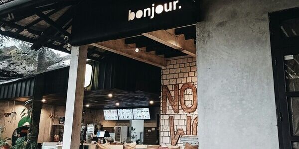 A Coffee Shop Connection Worth Exploring?